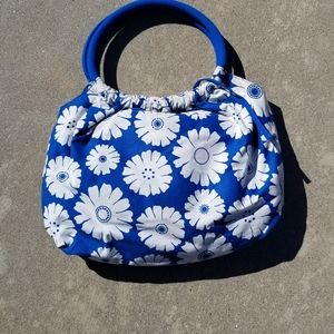 NEW  NAVY BLUE & WHITE DAISEY'S HANDBAG
